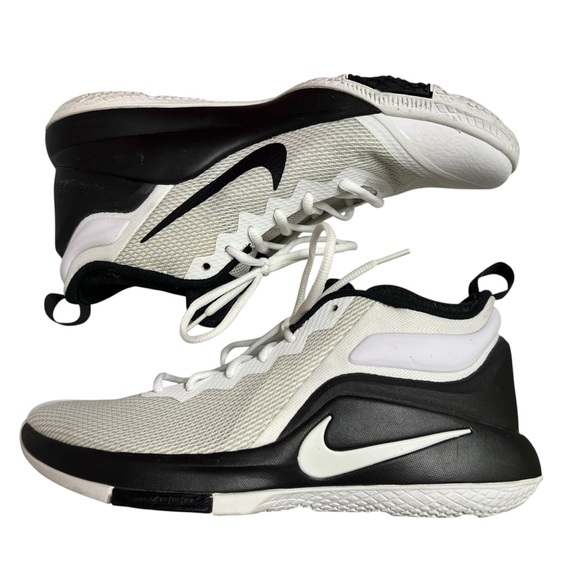 Nike Lebron Witness II 2 Men\'s Basketball Shoes Size 10.5